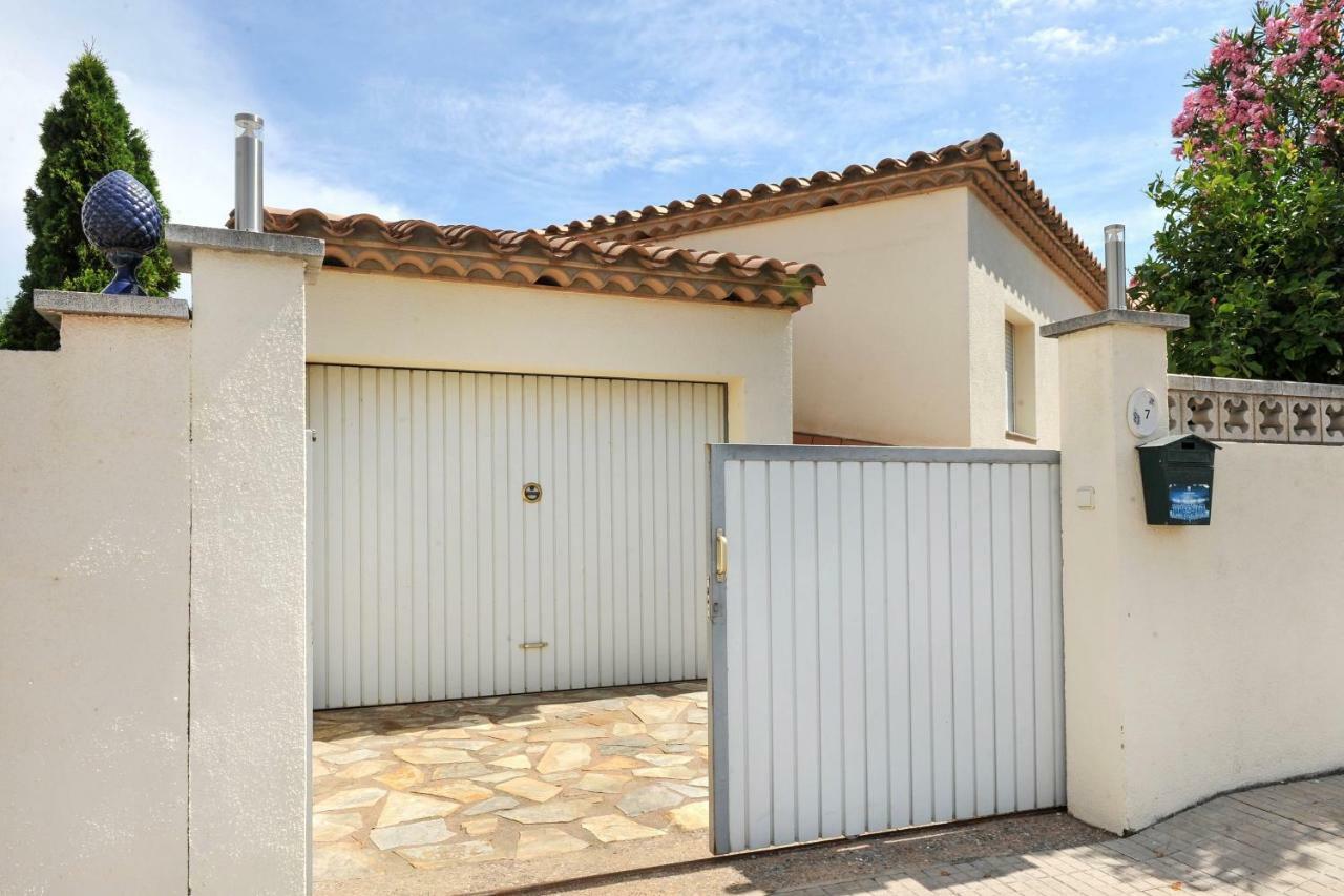 Guti Βίλα L' Escala Εξωτερικό φωτογραφία